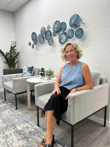 Bloom - Advanced Med Spa - Age-Defying Experts