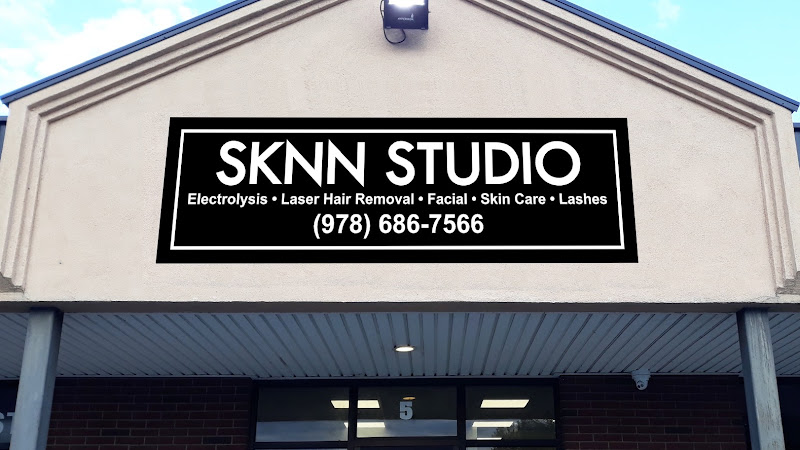 Electrolysis by Melissa @Sknn Studio