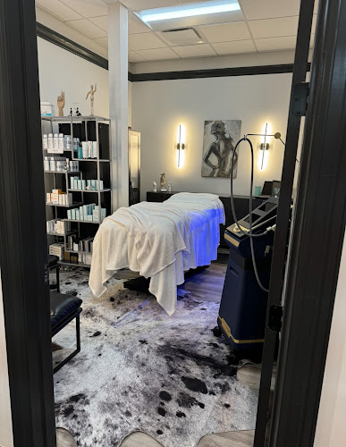 Sumner Aesthetics and Laser