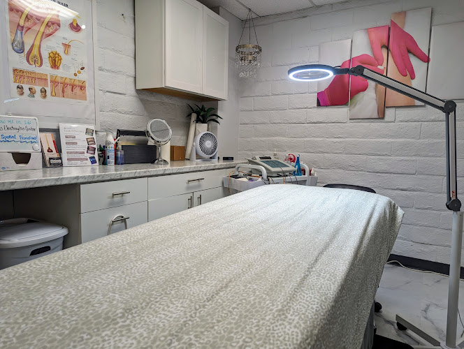 Lina's Electrolysis Center