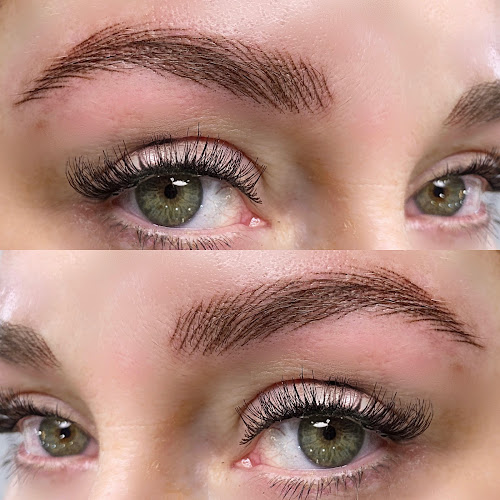 AMERICAN MICROBLADING ACADEMY®