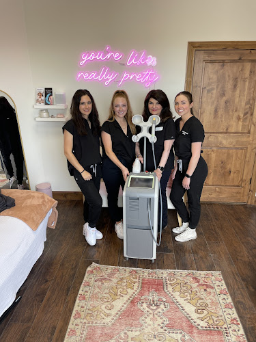 Simply Blush Skin Bar & Aesthetics