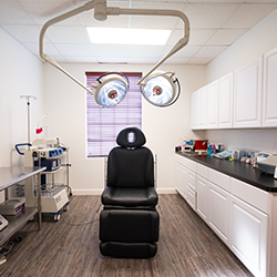 Premier Plastic Surgery - Christopher Hankins MD