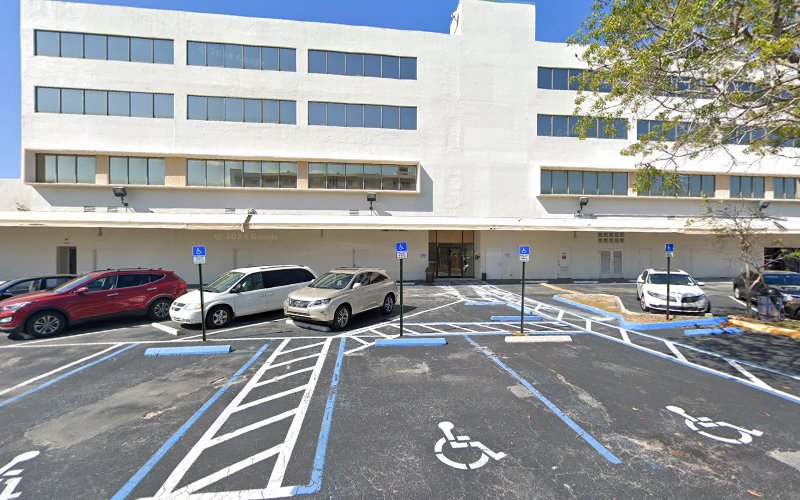 Hollywood Institute of Beauty Careers