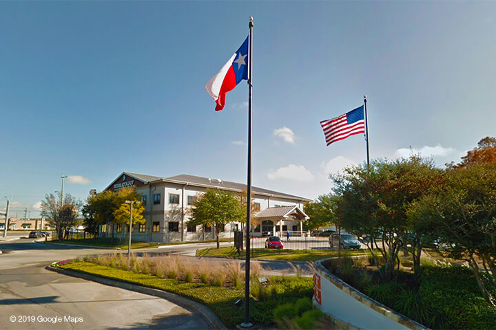 William T Parsons, MD