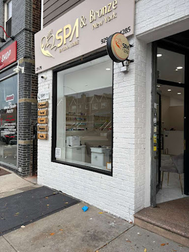 Spaebronze New York by Lina Uribe