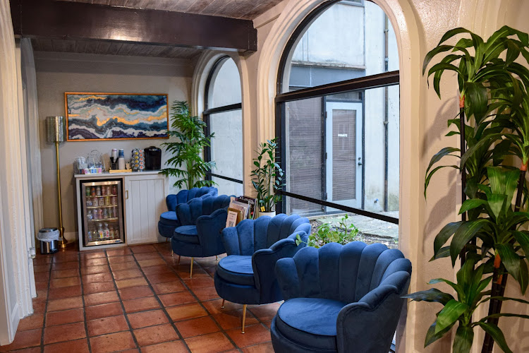 Advanced Aesthetics Lopez Plastic Surgery: Manuel Lopez, MD, FACS