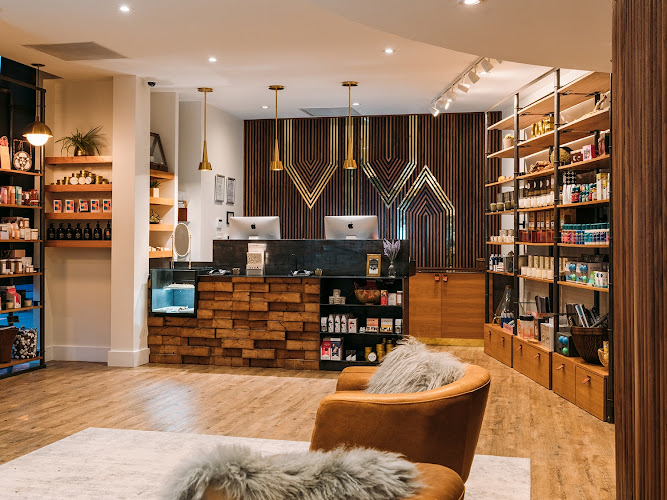 Kelly Story, LA | Medical Esthetician & Professional Laser Technician