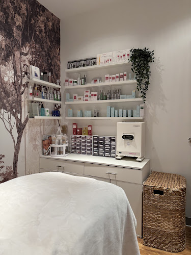 Faye's Rejuvenation Clinic