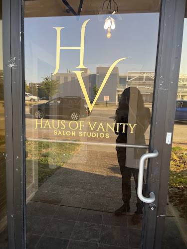 The Vanity Room Skin Studio