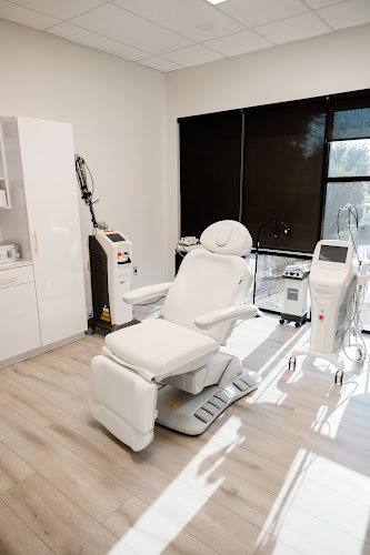 CurateMD Skin Bar and Wellness Clinic