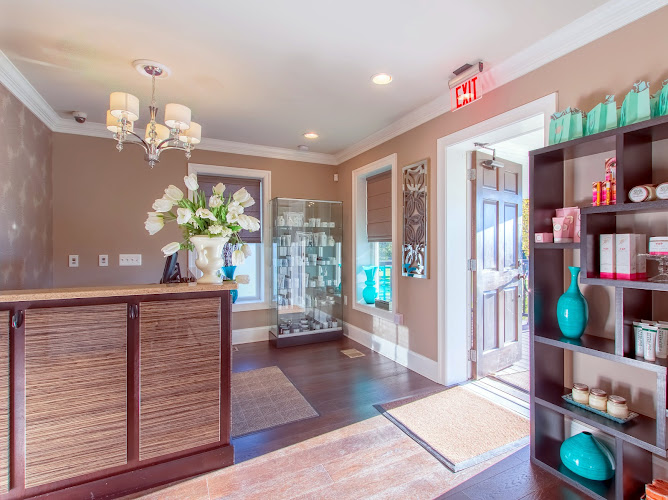 Guy Cappuccino, M.D. Plastic & Reconstructive Surgery