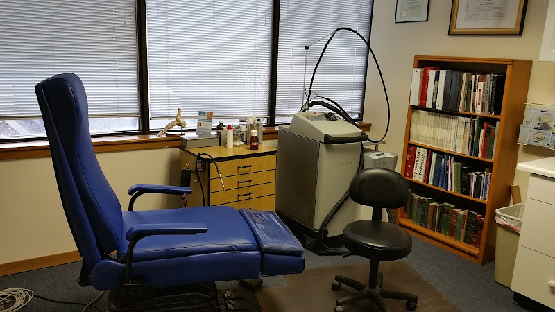 Terry L. Oehler, DPM