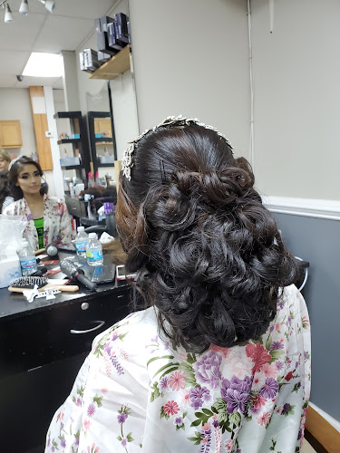 Almaz Salon and Spa