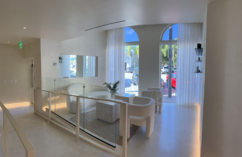 ALEXIS LAUREN | Coral Gables