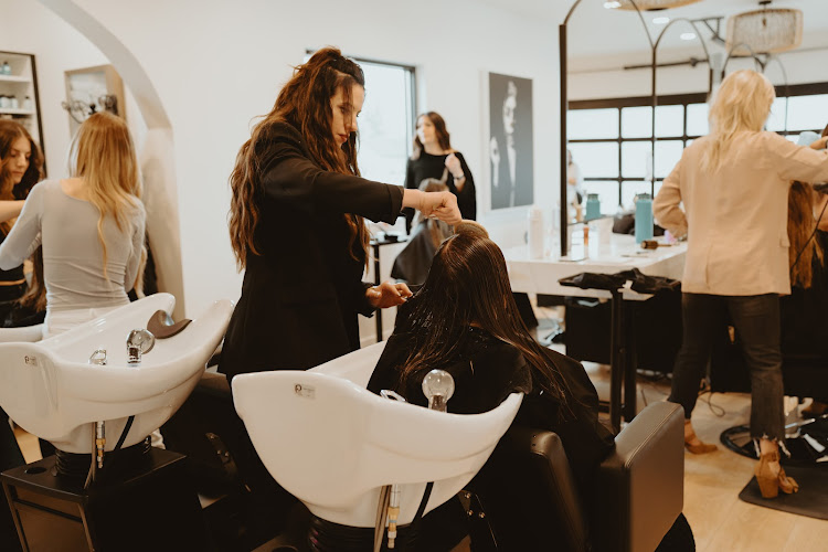 Luxe. Salon & Med Spa