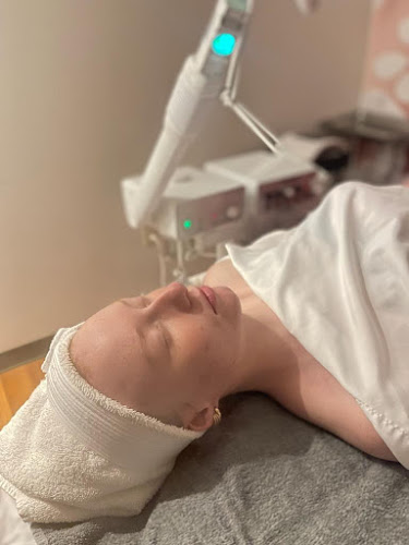 Elegant Reflections Medspa