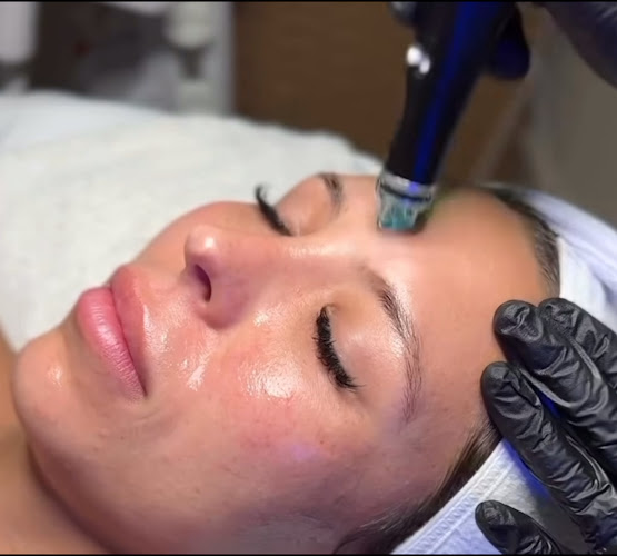 Skin Addiction: Advanced Aesthetics & Laser Therapy