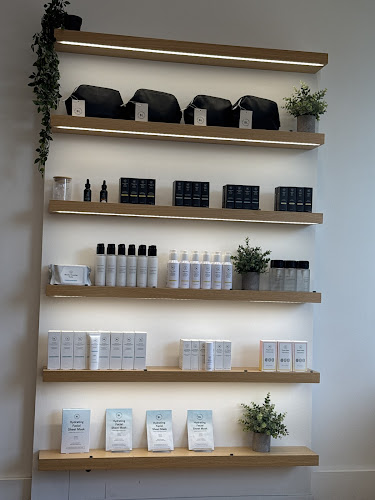 Skin Laundry - Studio City