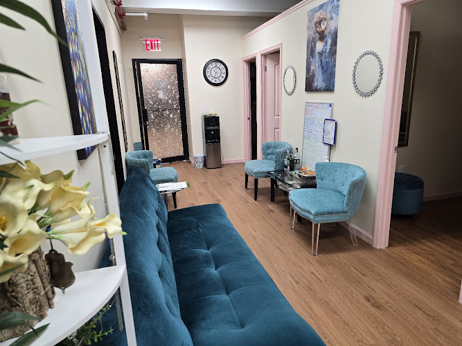 Aesthetic Studio - Love You Laser Spa