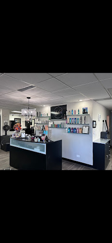 Studio 13 Beauty Bar