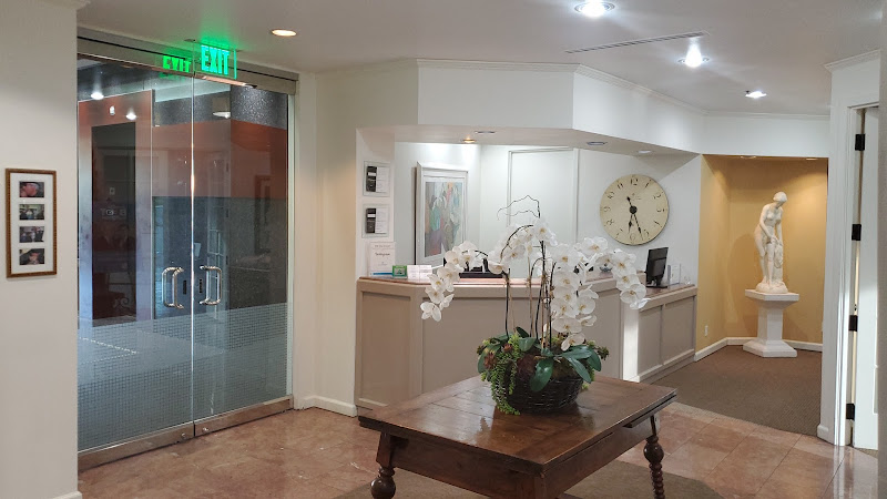 Belladerma Cosmetic Surgery & Skin Care Center