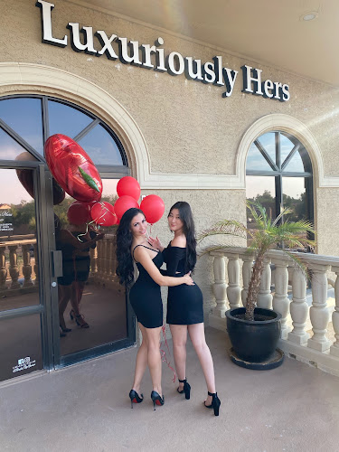 Luxuriously Her Med Spa