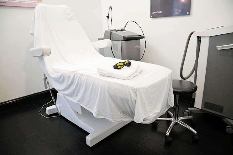 LaserAway West Hollywood