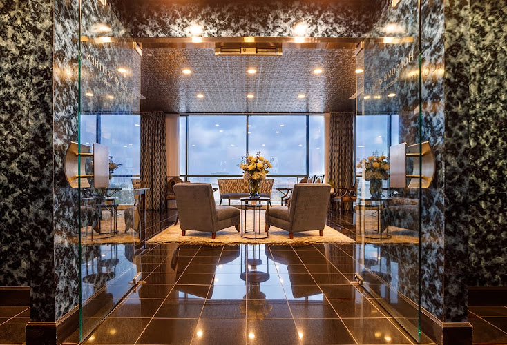 Holcomb Kreithen Plastic Surgery and MedSpa - Tampa