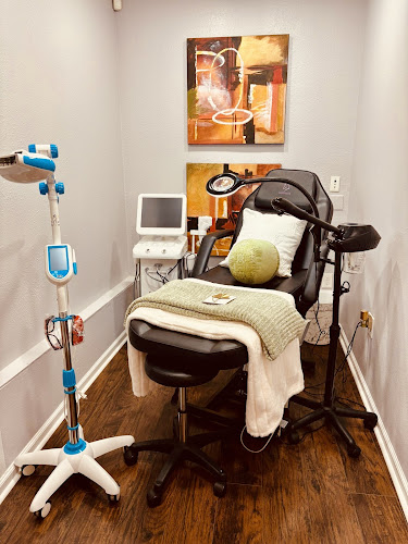 Ragazza Beauty & Aesthetics at FAITH CLINICA HISPANA