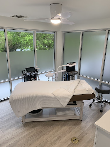 Cosmetic Skin & Laser Center