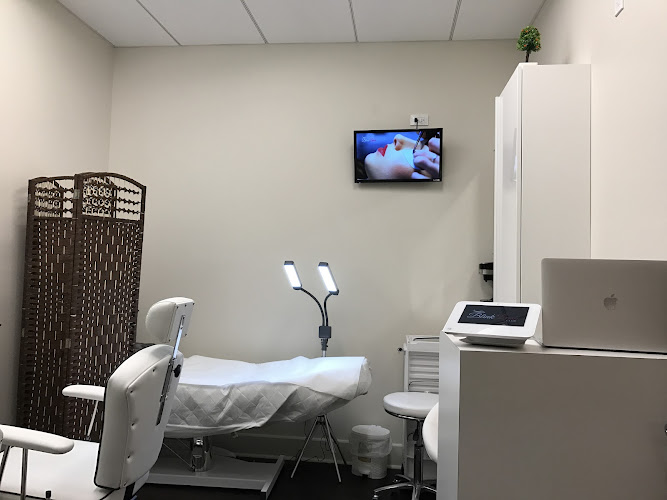 Blink Lash Club | Eyelash Extensions and Lash Lift Salon NYC