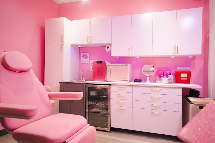 Gloss Medical Aesthetics & Laser