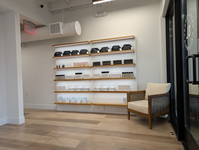 Skin Laundry - Campbell at The Pruneyard