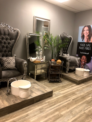 Natrabella Skincare, Beauty and Day Spa