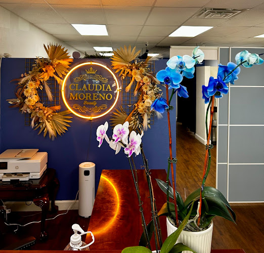 Claudia Moreno Beauty