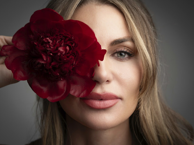 Veritas Backstage Beauty & Plastic Surgery