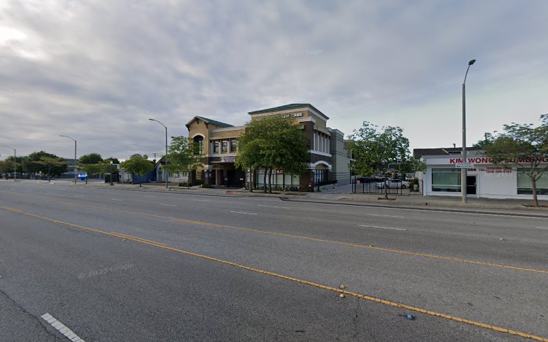 CARA Plastic Surgery & Laser Center : David Kahng, M.D.