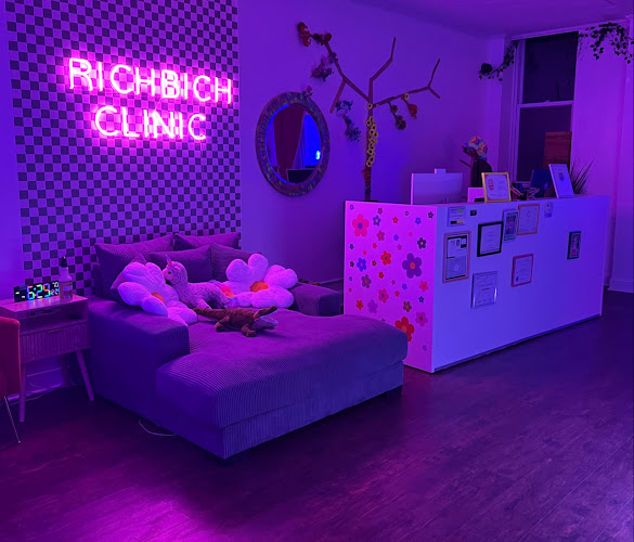 RICH BICH CLINIC