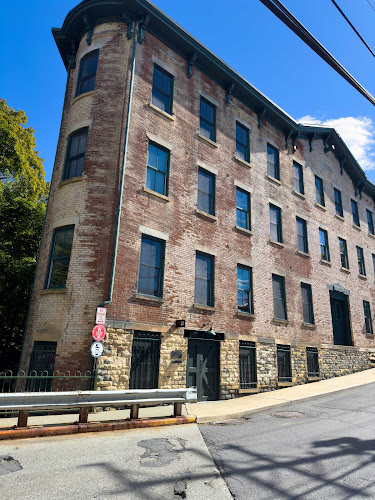 Facial Plastic, Reconstructive & Laser Surgery / Oasis Medispa