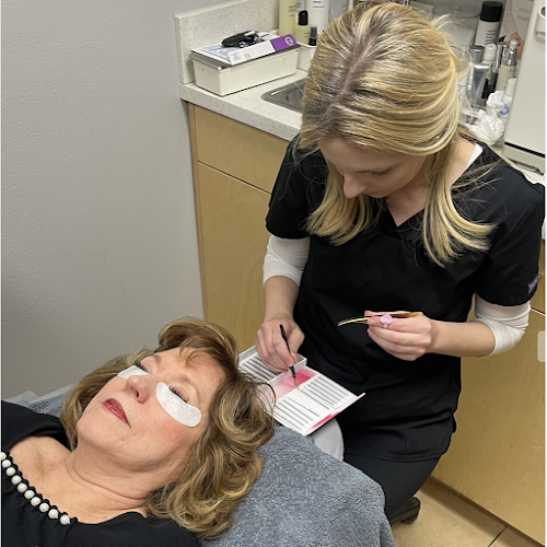 Deja Vu Med Spa & Salon