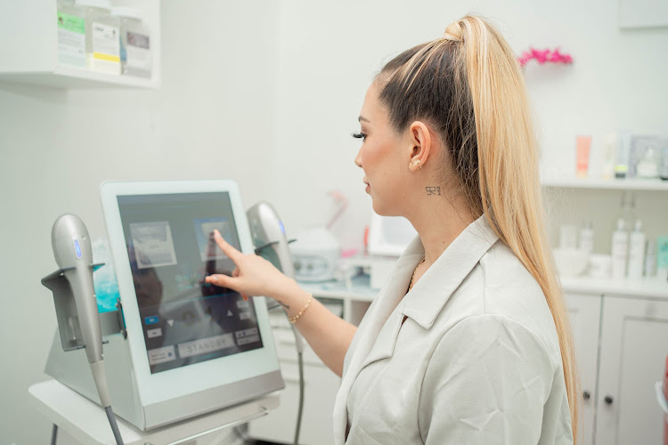 Beauty House Salón de Belleza