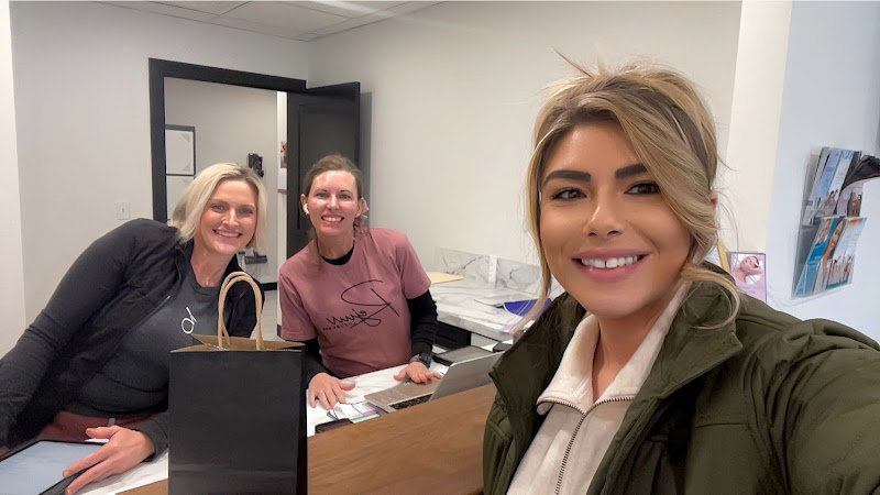 Rejuvv Luxury Spa - Sedalia