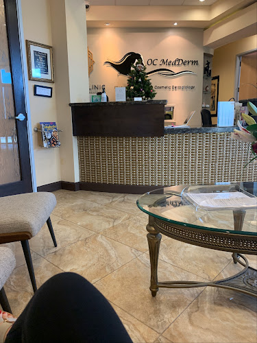 Qazi Cosmetic Center