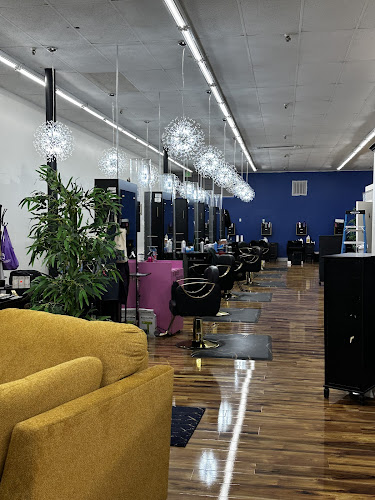 Senza Salon and Med Spa