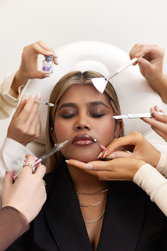 The Flawless Lab - Medspa