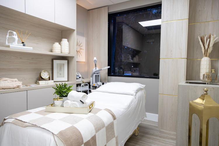 Life Wellness Med Spa in Miami Lakes