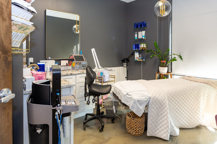 Dr. Jodilyn Jelsema, MD