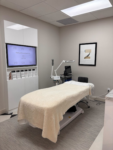 Cosmetic Skin & Laser Center