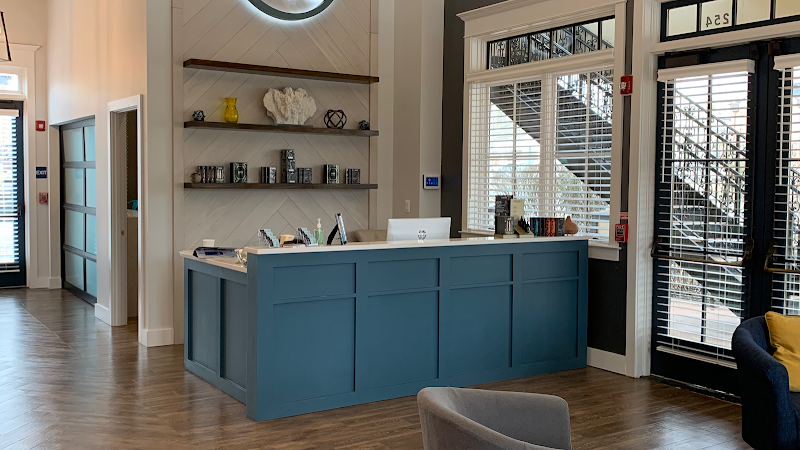 La Maison House of Aesthetics Closed